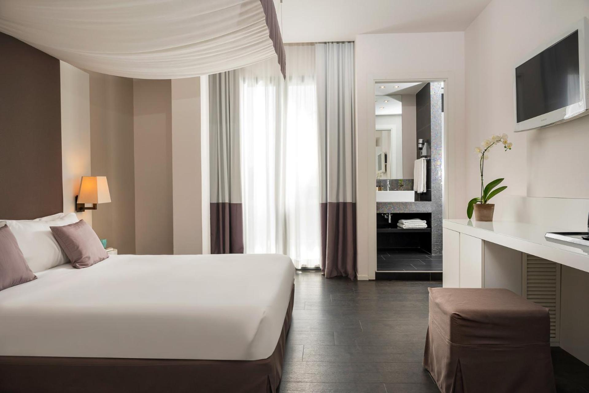 Hotel Ines Cattolica Luaran gambar
